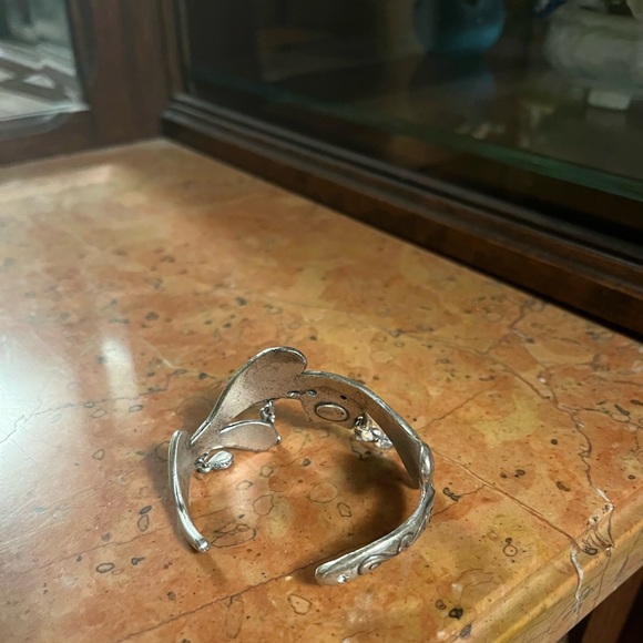 Chico’s bangle bracelet - Picture 2 of 6